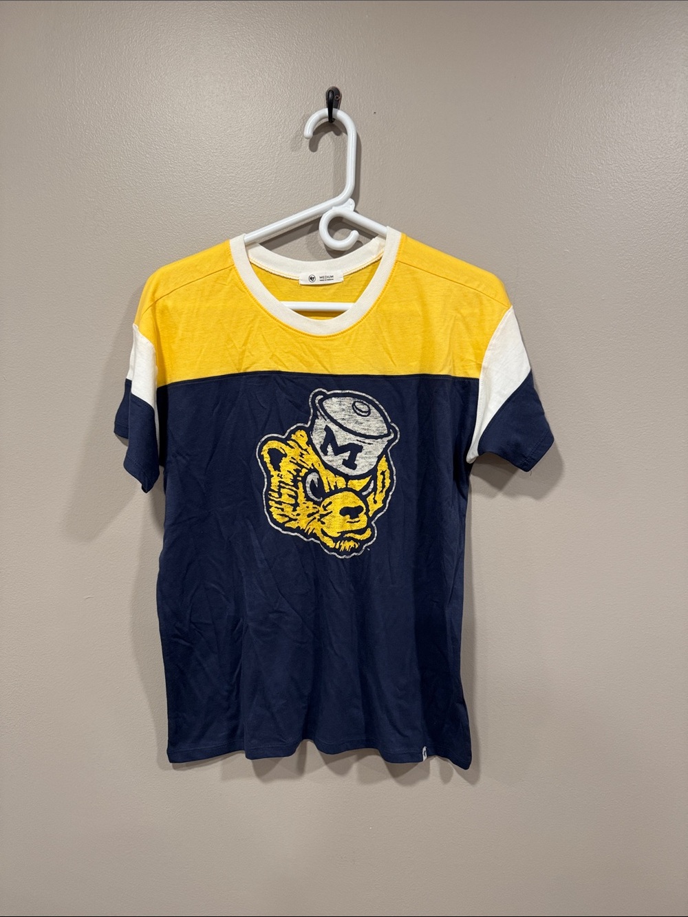 24/7 Comfort Apparel Women's Colorblock Tee in Yellow, Navy & White